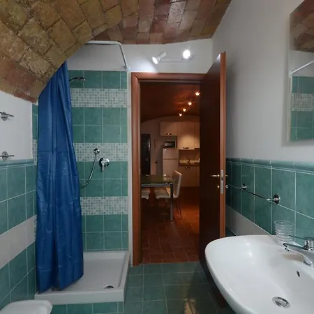Sarzana House *