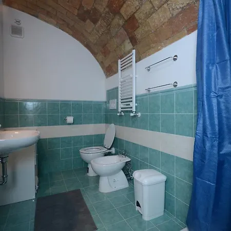 Sarzana House