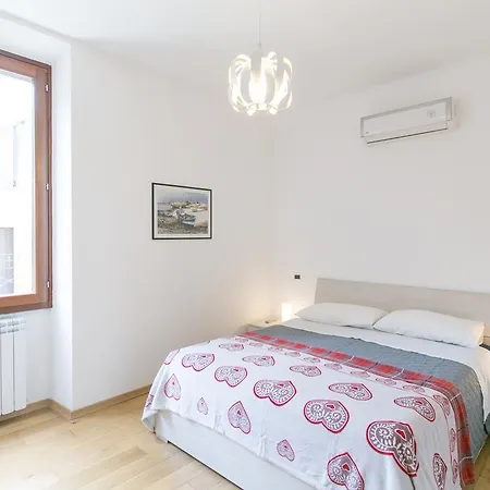 Apartament Sarzana House *